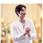 TMA 국내 첫 공식석상을 앞둔 배우 김수현 복귀 2026 공식 사진