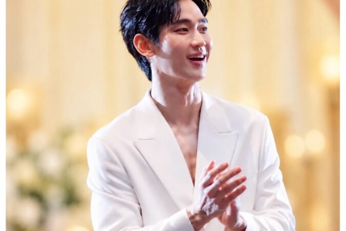 TMA 국내 첫 공식석상을 앞둔 배우 김수현 복귀 2026 공식 사진